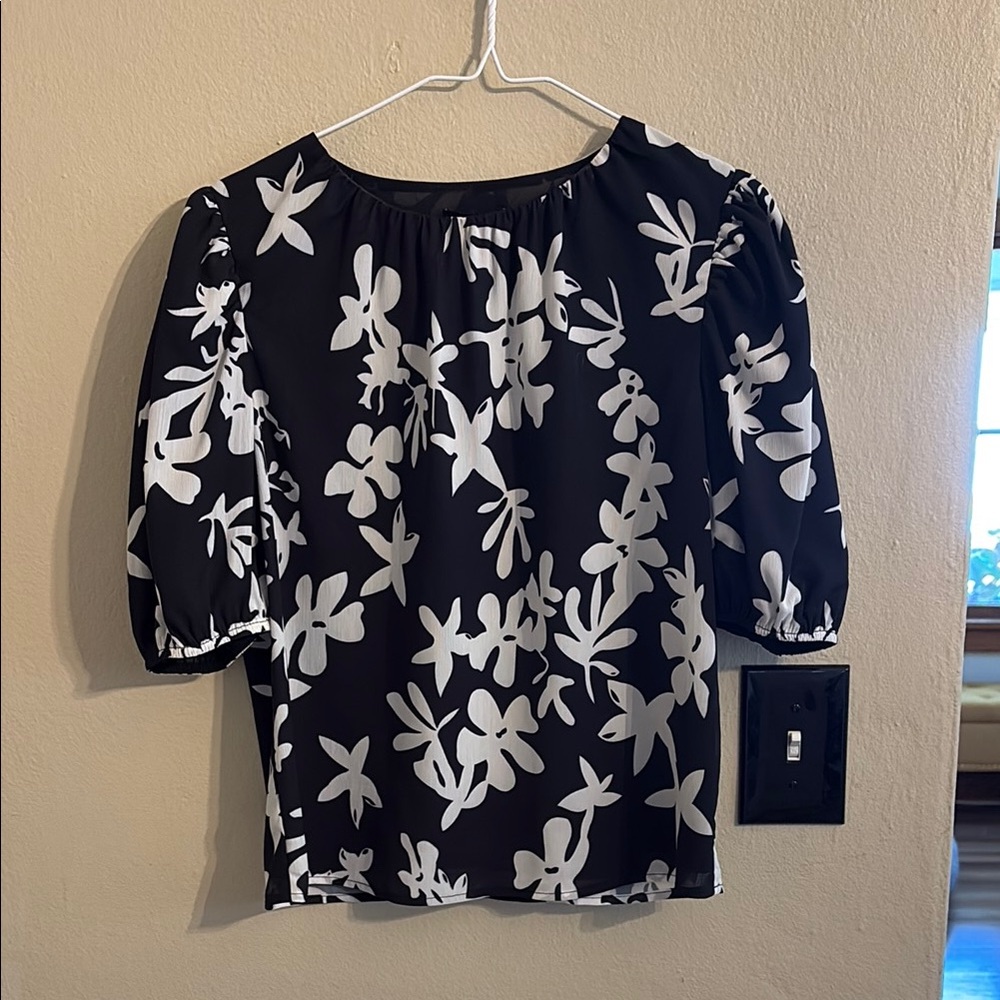 Blue and White Relaxed Puff Sleeve Blouse